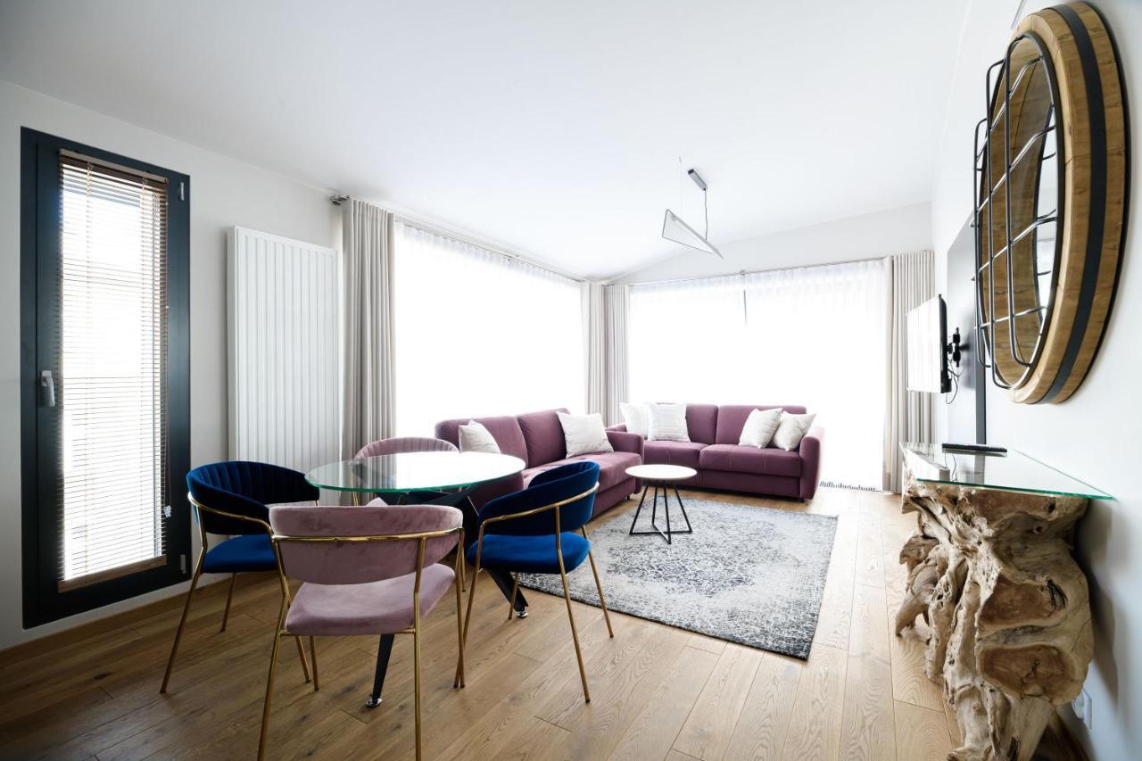 Aparthotel Inspire Miodova Residence Краков Экстерьер фото
