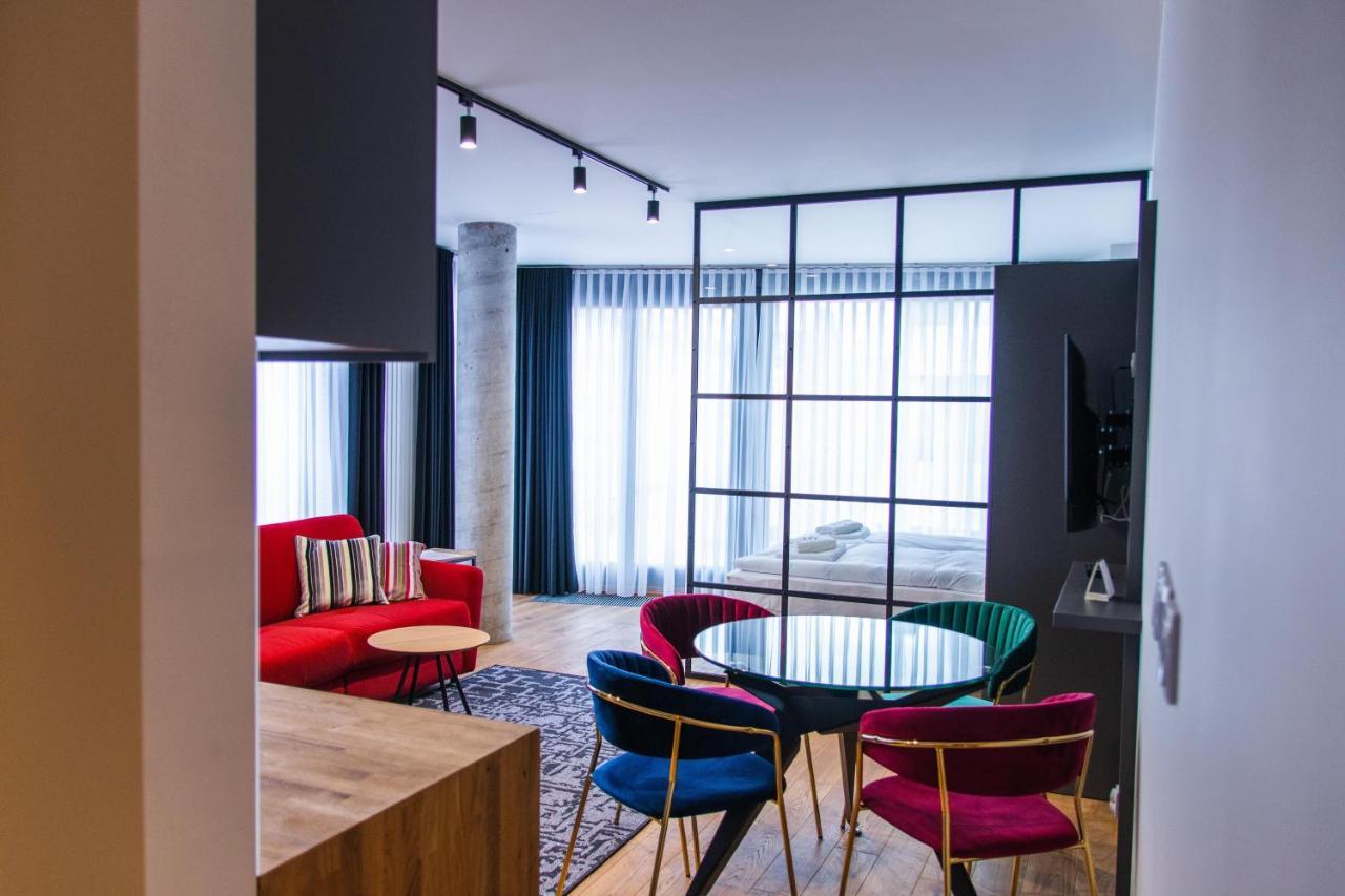 Aparthotel Inspire Miodova Residence Краков Экстерьер фото